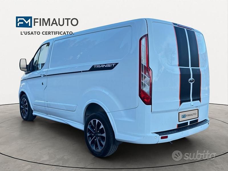 Usata Ford Transit Custom Titanium 170 CV (125 kW) 2021 Bianco Berlina