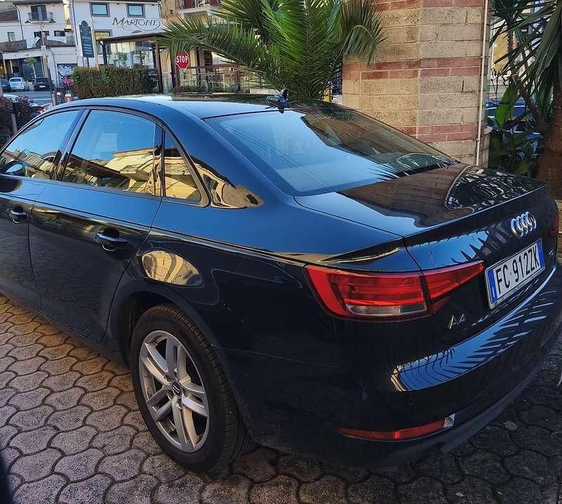 Usata Audi A4 Business 150 CV (110 kW) 2016 Berlina