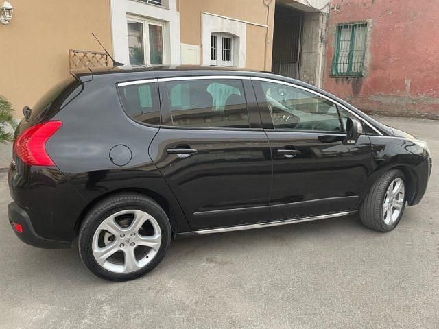 Usata Peugeot 3008 Outdoor 112 CV (82 kW) 2011 Nero SUV
