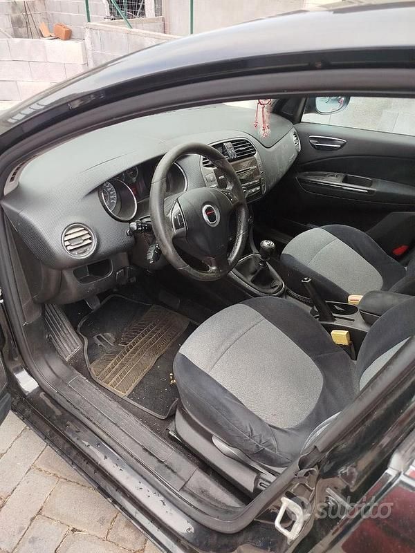 Usata Fiat Bravo 105 CV (77 kW) 2008 Nero Utilitaria