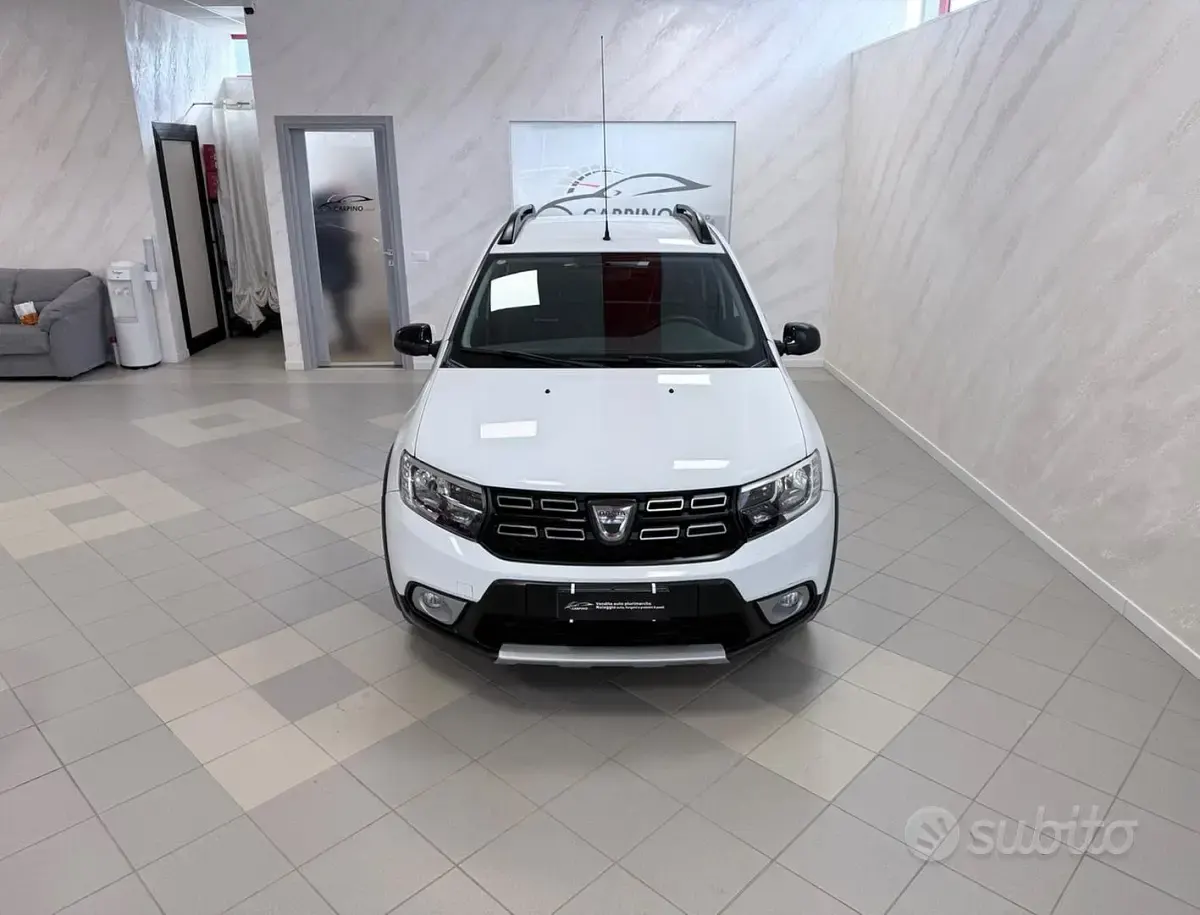 Usata Dacia Sandero Stepway 90 CV (66 kW) 2017 Bianco Berlina