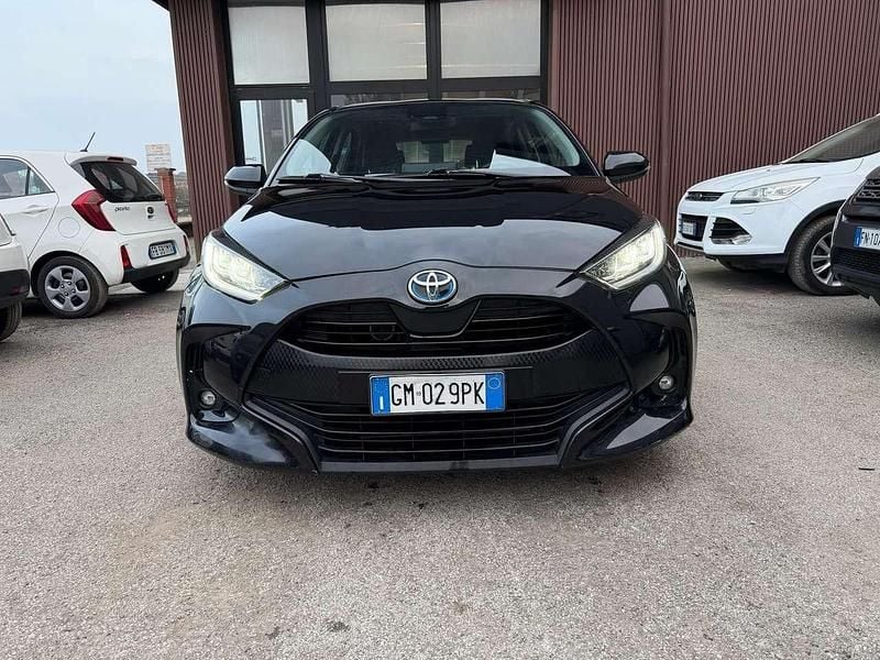 Usata Toyota Yaris Hybrid Trend 116 CV (85 kW) 2023 Nero Utilitaria