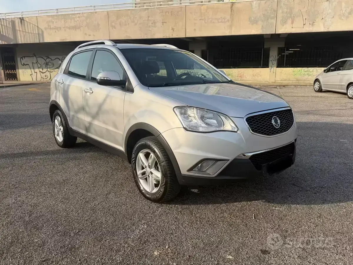 Usata SsangYong Korando 175 CV (128 kW) 2012 SUV