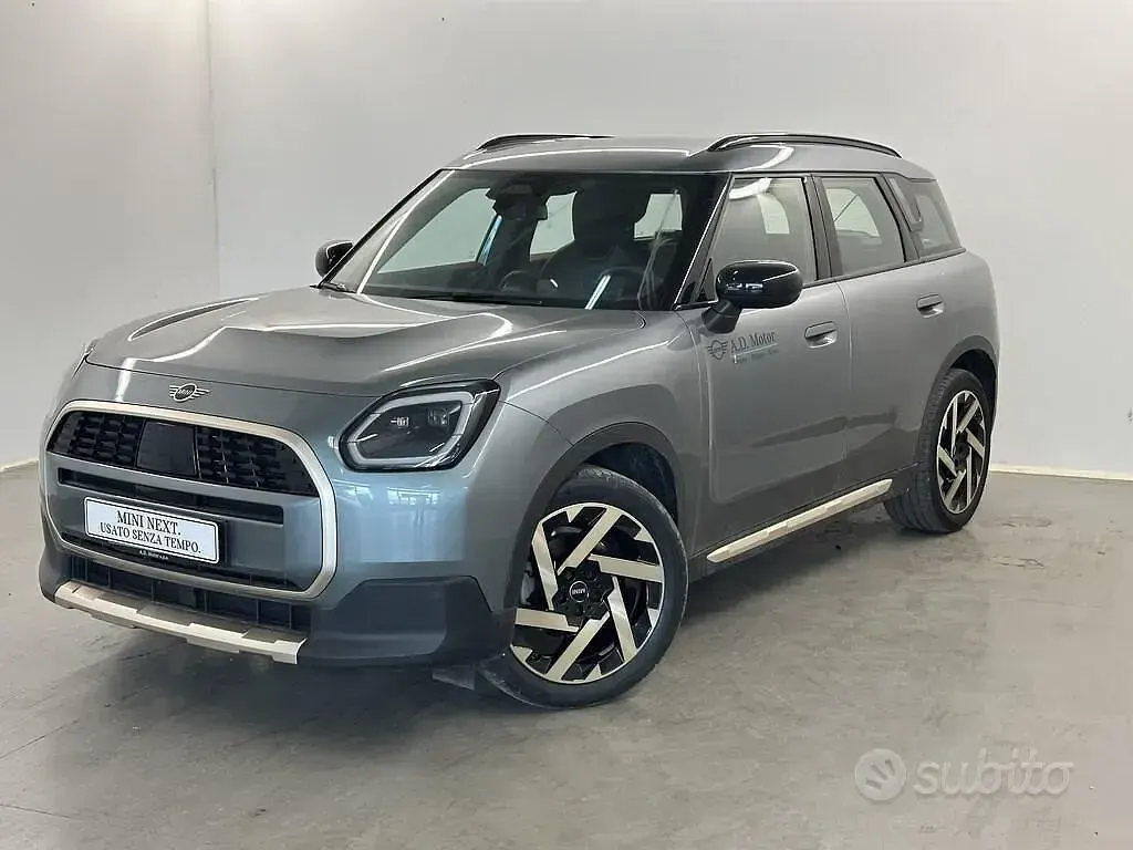 Usata Mini Countryman Favoured 150 CV (110 kW) 2025 Verde SUV