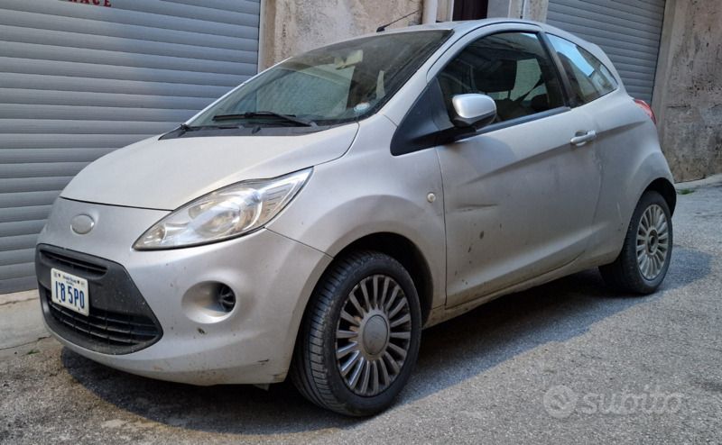 Usata Ford Ka 75 CV (55 kW) 2010 Grigio Utilitaria