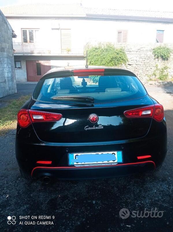 Usato 2012 Alfa Romeo Giulietta 1.6 Diesel 105 CV (6.800 €)