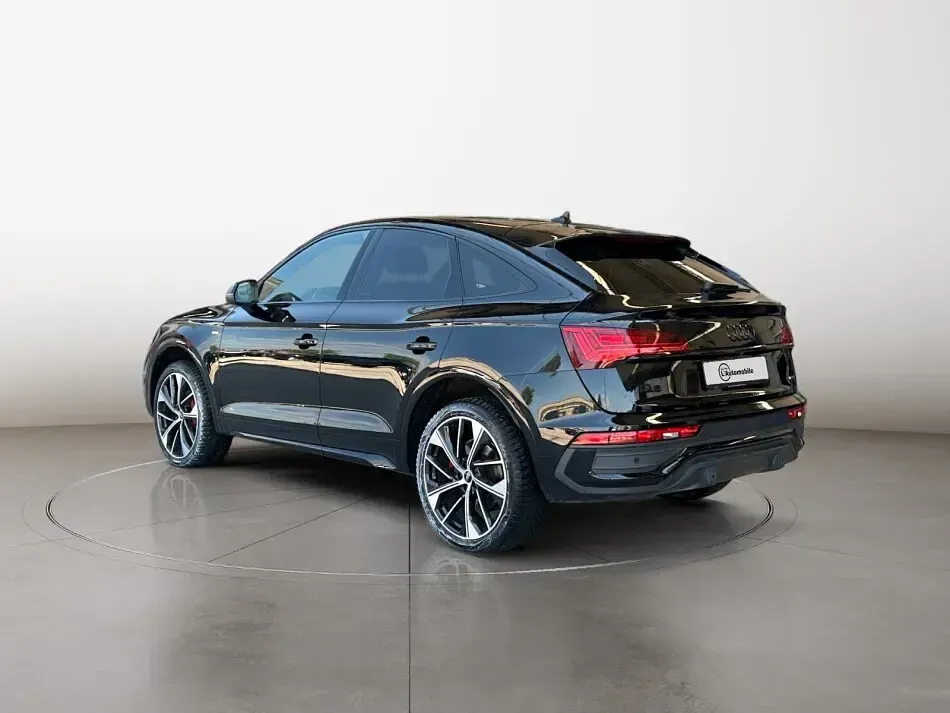 Usata Audi Q5 Sportback S-line plus 204 CV (150 kW) 2023 Nero SUV