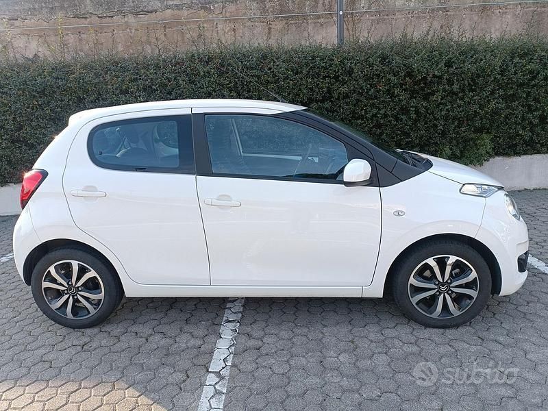 Usata Citroën C1 Shine 72 CV (52 kW) 2020 Bianco Utilitaria