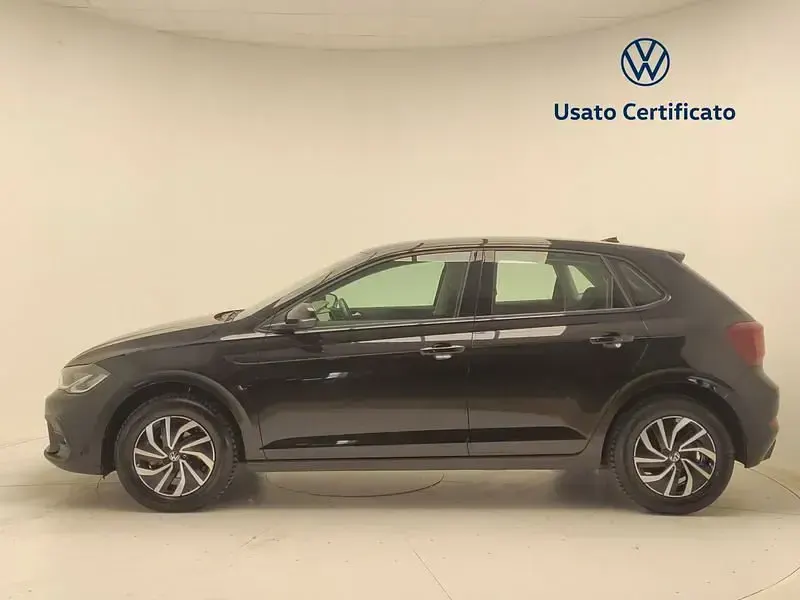 Käytetty VW Polo Life 80 HP (58 kW) 2025 Viistoperä