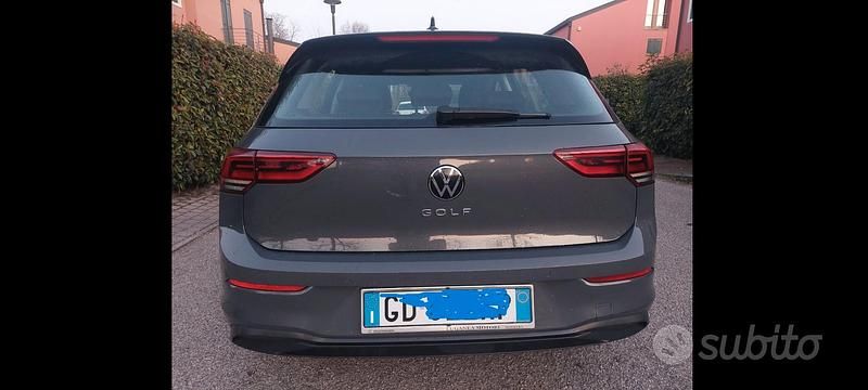 Usata VW Golf VII 115 CV (84 kW) 2021 Grigio Utilitaria