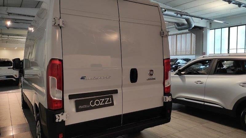 Usata Fiat E-Ducato 58 kW (79 CV) 2023 Bianco Furgone