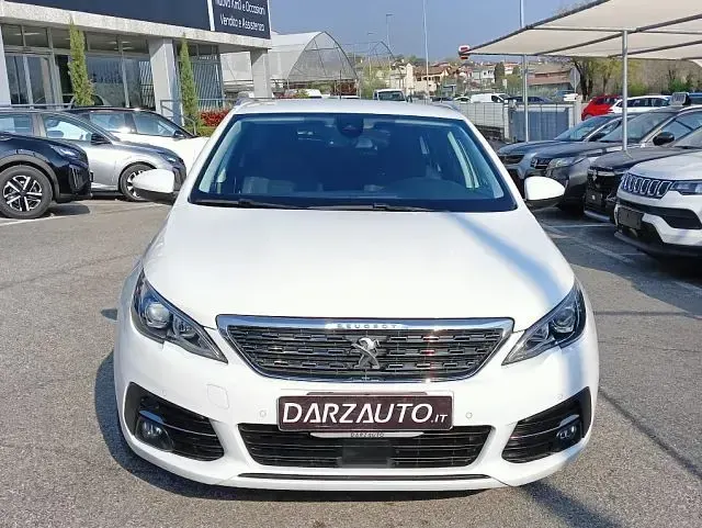Usata Peugeot 308 Allure 131 CV (96 kW) 2020 Bianco pastello Station wagon