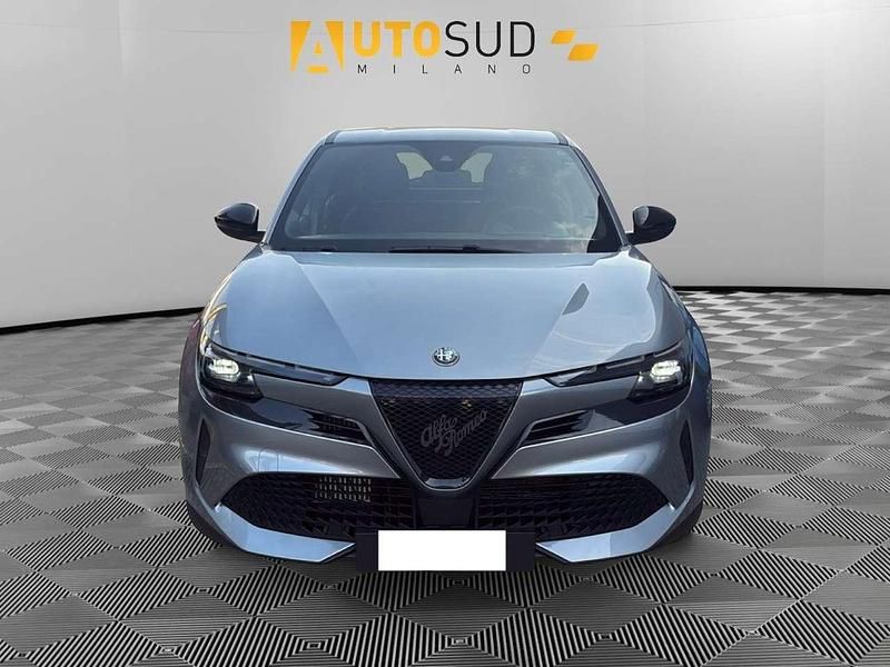 Usata Alfa Romeo Junior 145 CV (106 kW) 2025 Grigio SUV
