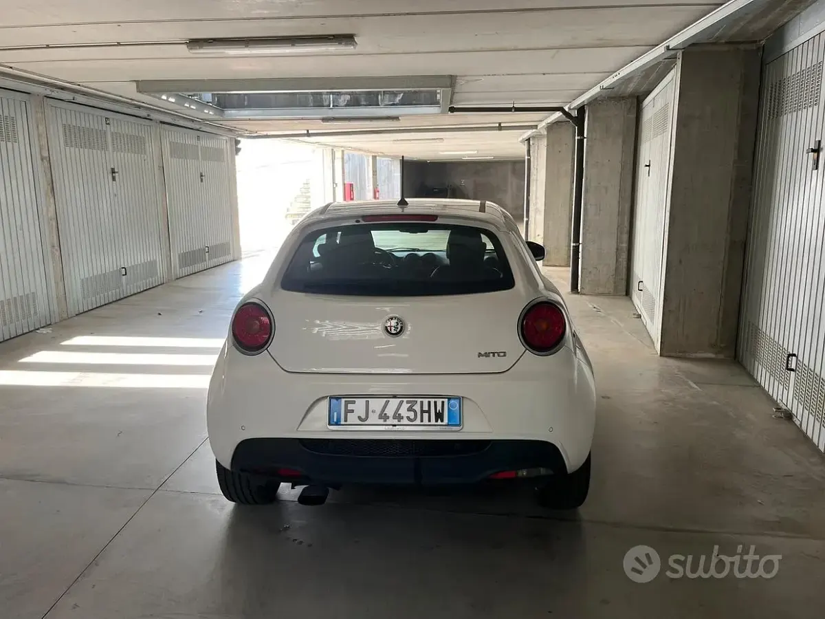 Usata Alfa Romeo MiTo Super 95 CV (69 kW) 2017 Bianco Utilitaria