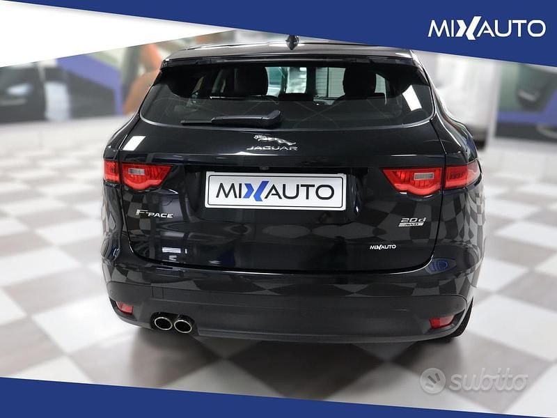 Usata Jaguar F-Pace Pure 180 CV (132 kW) 2019 Nero SUV