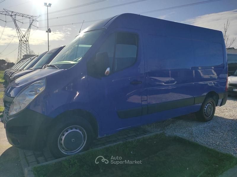 Usata Renault Master 145 CV (106 kW) 2019 Blu