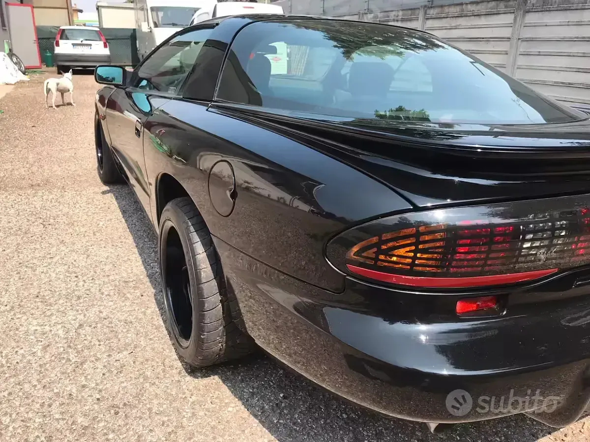Usata Pontiac Firebird 148 CV (108 kW) 2019 Nero Coupé