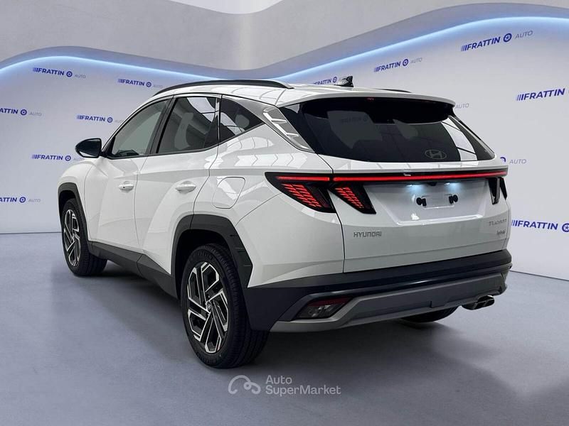 Nuova Hyundai Tucson 179 CV (131 kW) 2026 Bianco SUV