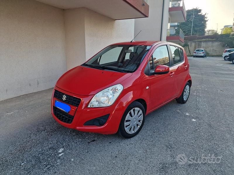 Usata Suzuki Splash GL 68 CV (50 kW) 2014 Rosso Utilitaria
