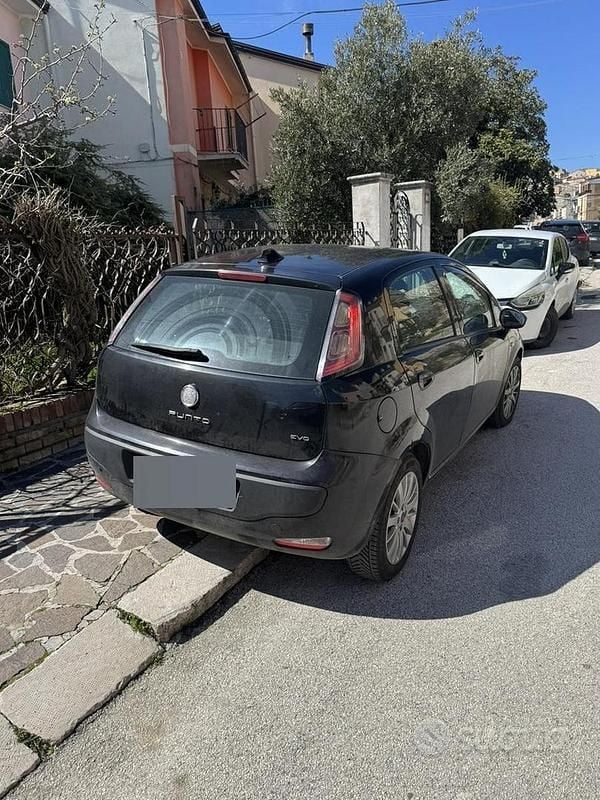 Usata Fiat Grande Punto 2011 Nero Utilitaria