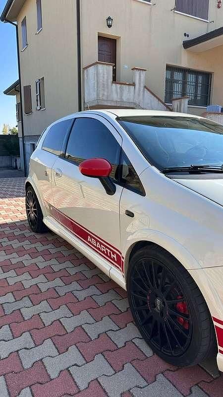 Usata Abarth Punto Evo 163 CV (119 kW) 2012 Utilitaria
