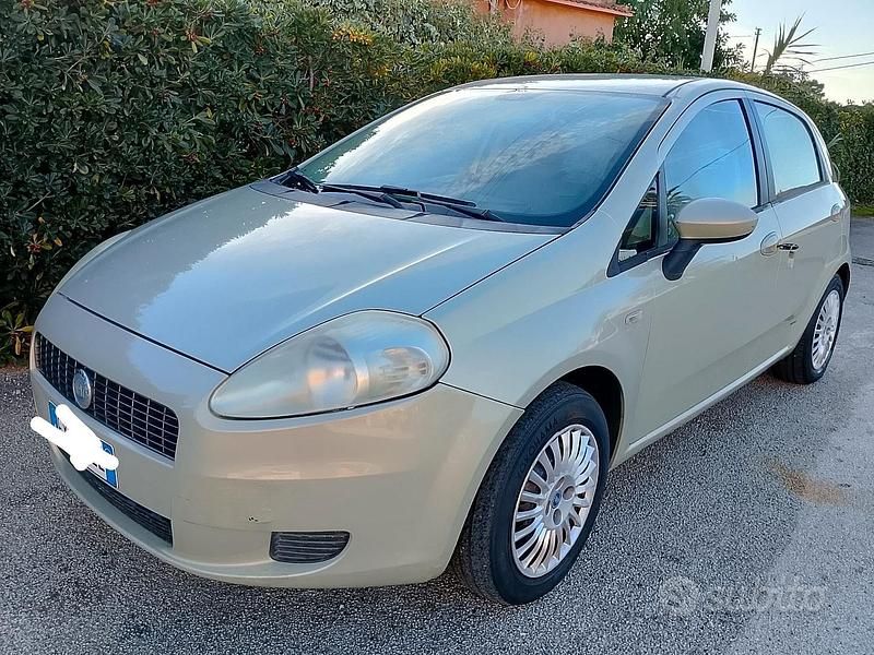 Usata Fiat Grande Punto 2005 Utilitaria