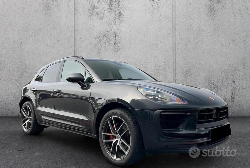 Usata Porsche Macan 381 CV (280 kW) 2024 Grigio SUV