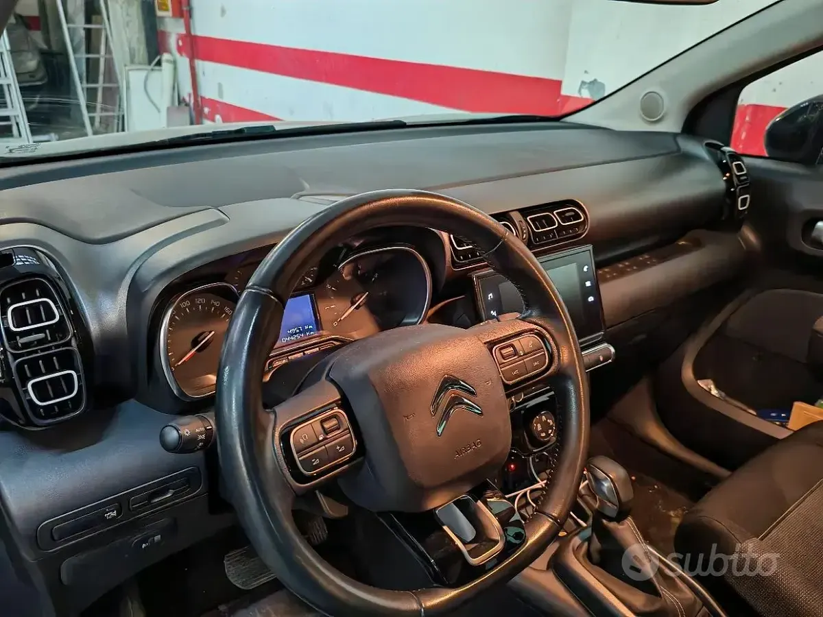 Usata Citroën C3 Aircross 120 CV (88 kW) 2019 Grigio SUV