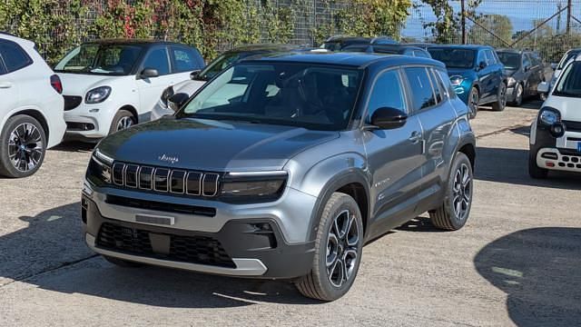 Nuova Jeep Avenger Summit 110 CV (80 kW) 2025 Grigio SUV