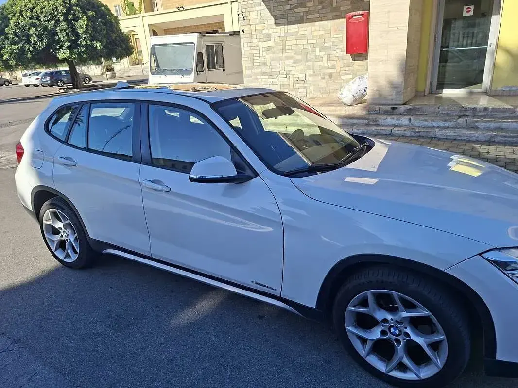 Usata BMW X1 143 CV (105 kW) 2013 SUV