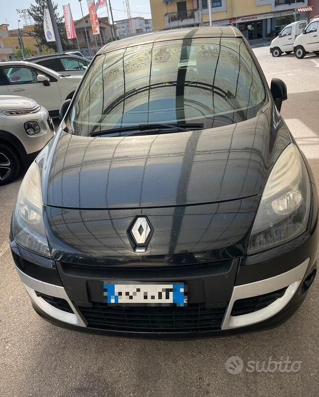 Usato 2011 Renault Scénic III 1.5 Diesel 100 CV (4.000 €)