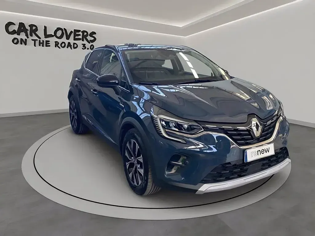 Begagnad Renault Captur Techno 145 HK (106 kW) 2023 Blå SUV
