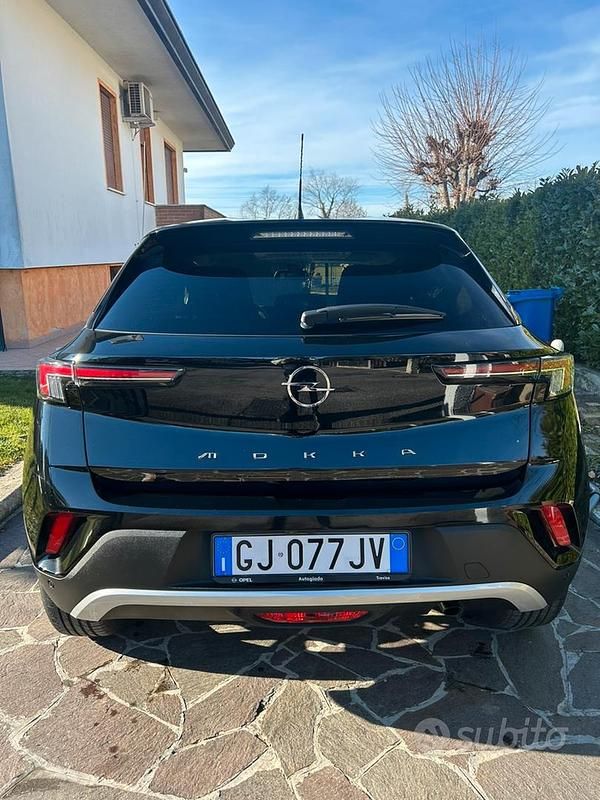 Usata Opel Mokka 74 CV (54 kW) 2021 Nero SUV