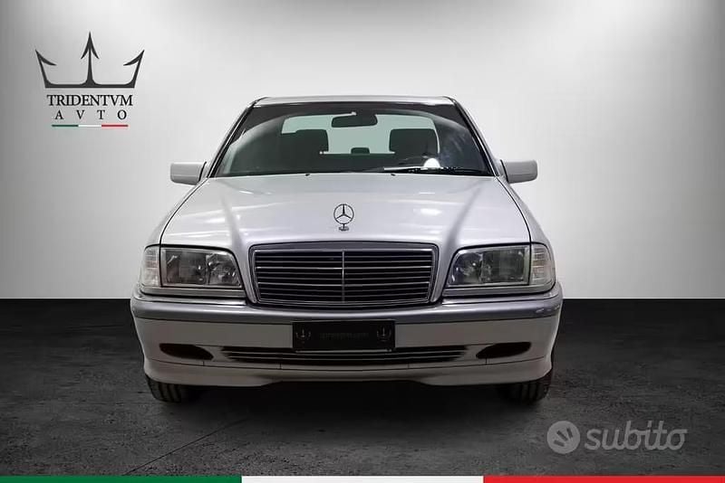 Usata Mercedes C180 Elegance 122 CV (89 kW) 1997 Berlina