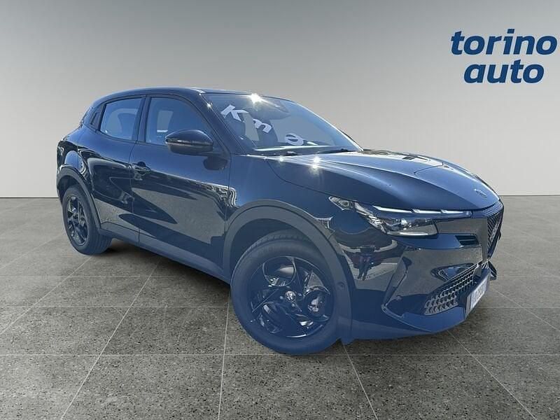 Nero Nuova 2025 Alfa Romeo GT Junior SUV | 28.990 € (Buon prezzo) - Immagine 1/4