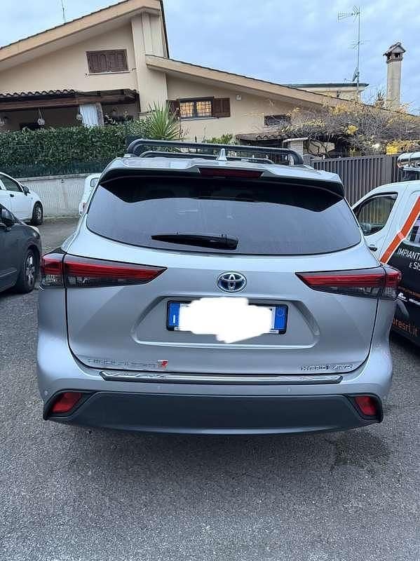 Usata Toyota Highlander Lounge 190 CV (139 kW) 2024 SUV