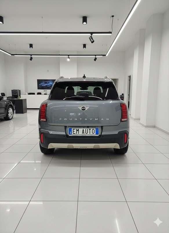 Usata Mini Cooper Countryman Favoured 163 CV (119 kW) 2024 Grigio SUV