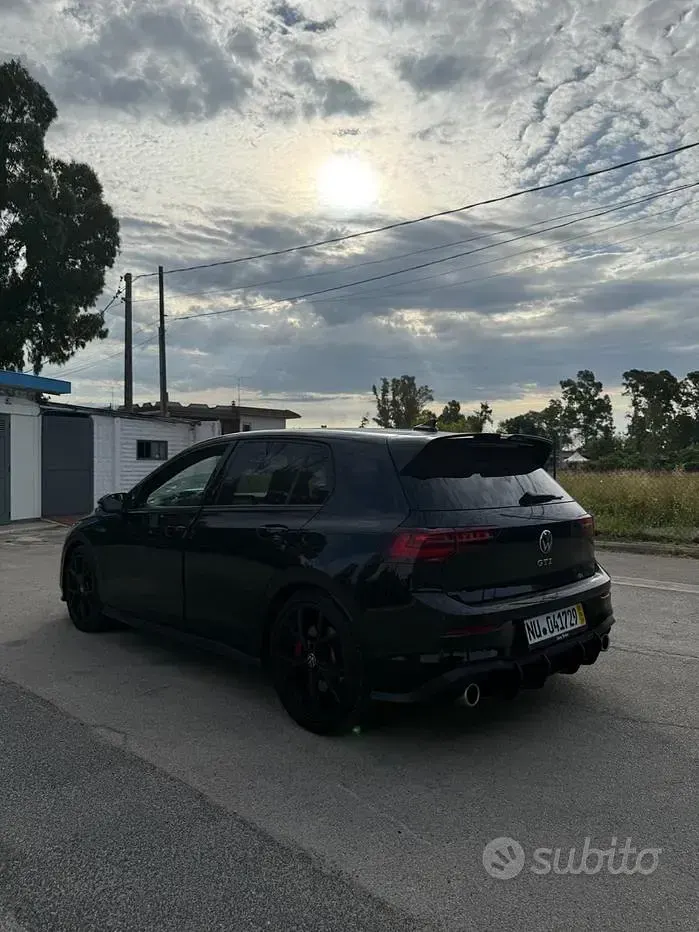 Usata VW Golf VIII GTI 245 CV (180 kW) 2022 Nero Berlina