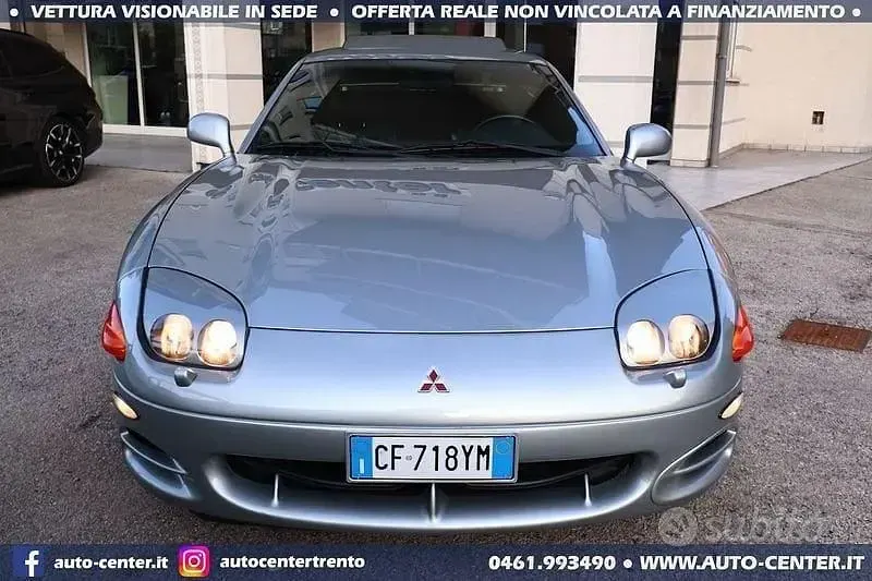 Usata Mitsubishi 3000 GT 286 CV (210 kW) 2001 Argento Coupé