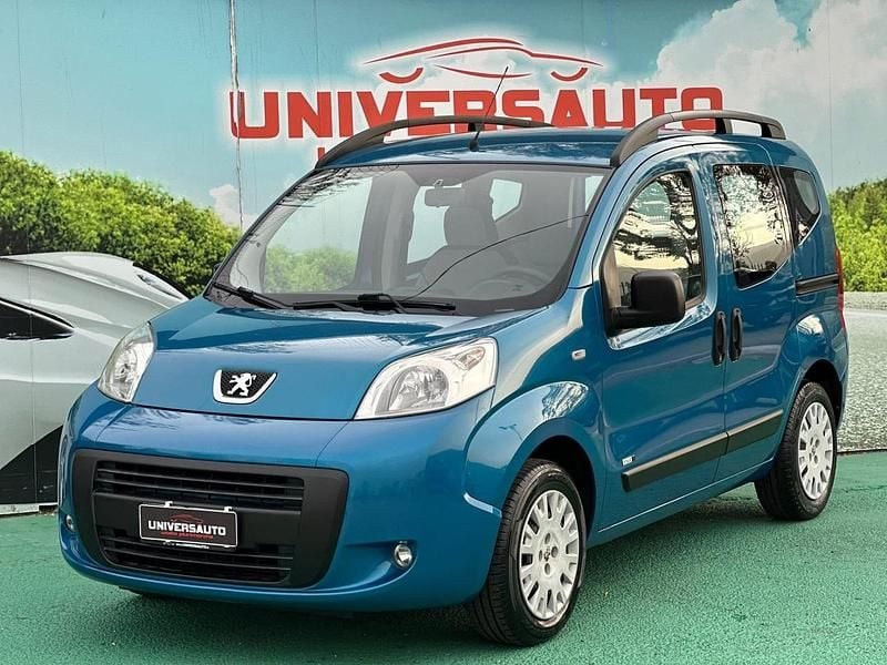 Usata Peugeot Bipper Style 75 CV (55 kW) 2015 Blu Monovolume