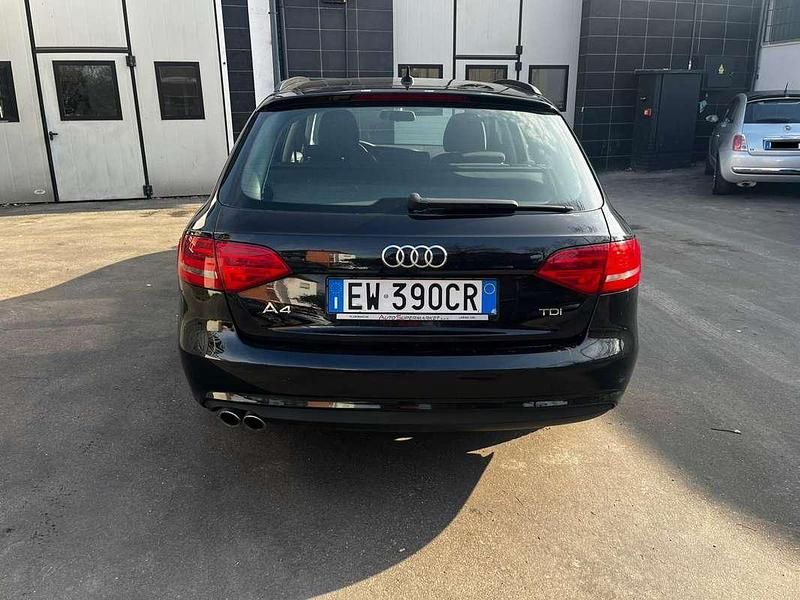 Begagnad Audi A4 Ambiente 150 HK (110 kW) 2014 Kombi