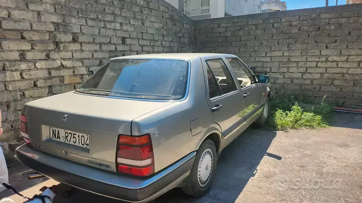 Usata Lancia Thema 118 CV (86 kW) 1988 Berlina