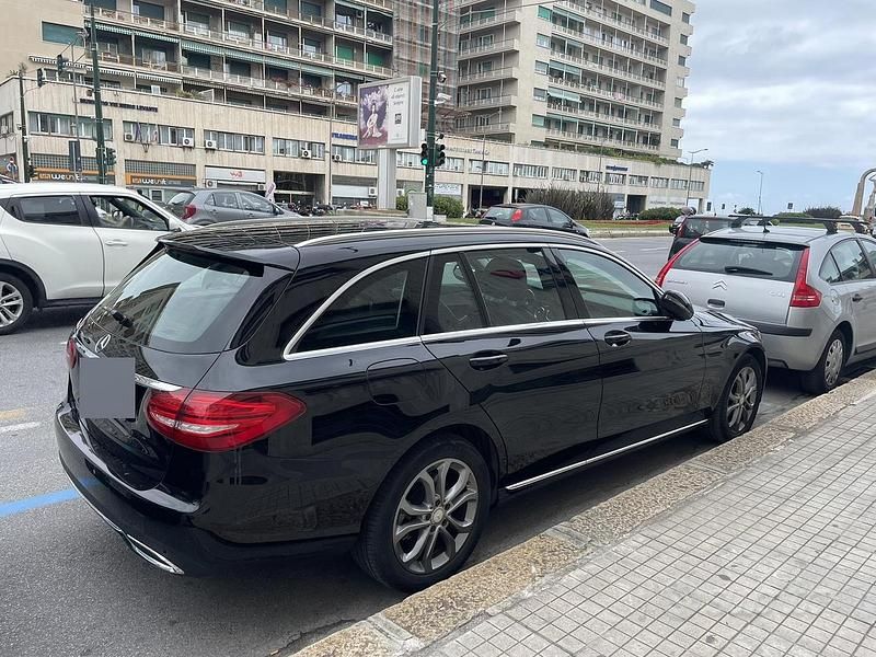 Usata Mercedes C200 136 CV (100 kW) 2016 Nero Station wagon