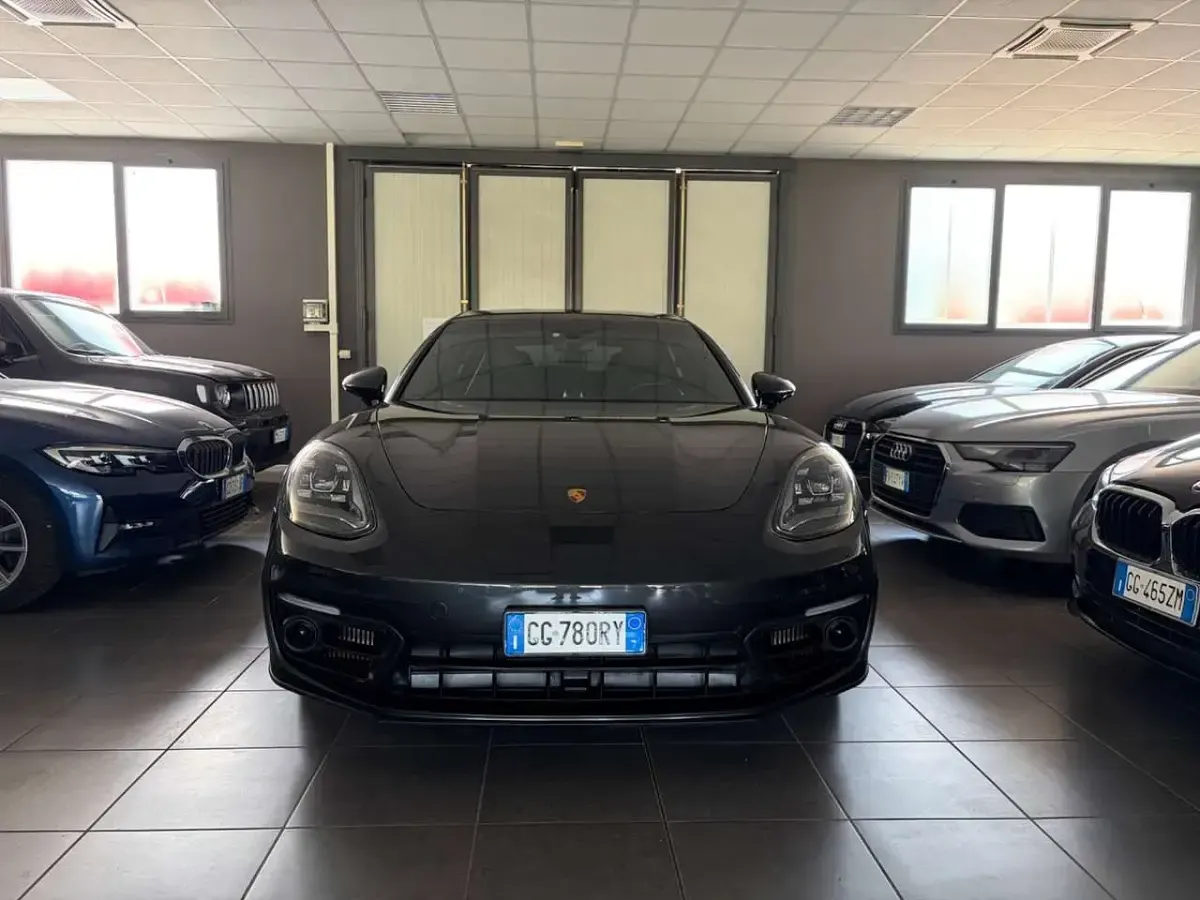 Usata Porsche Panamera 4S E-Hybrid Sport Turismo Sport Turismo 441 CV (324 kW) 2021 Grigio Station wagon