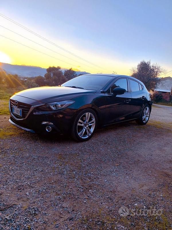 Usata Mazda 3 150 CV (110 kW) 2015 Nero Berlina
