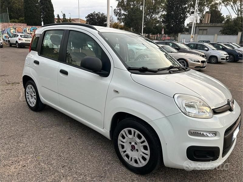 Usata Fiat Panda 75 CV (55 kW) 2015 Bianco Utilitaria