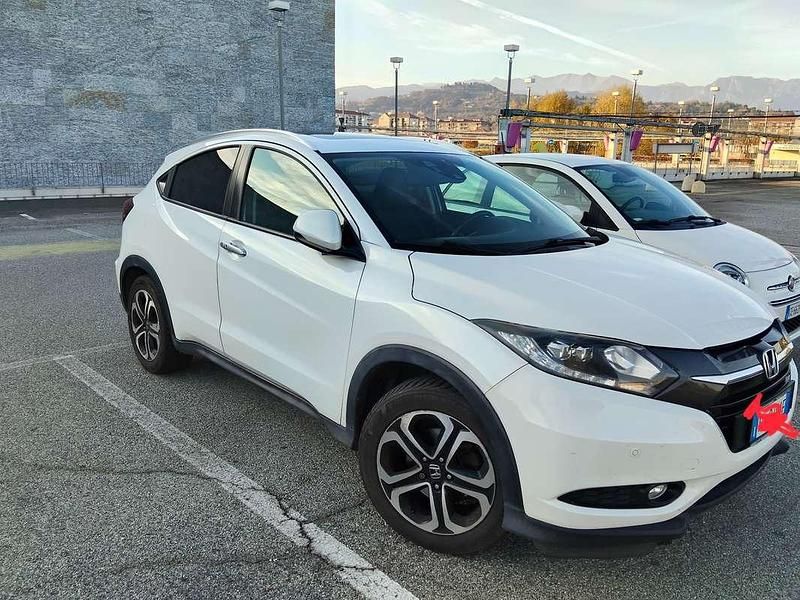 Usata Honda HR-V Executive 120 CV (88 kW) 2017 Bianco SUV