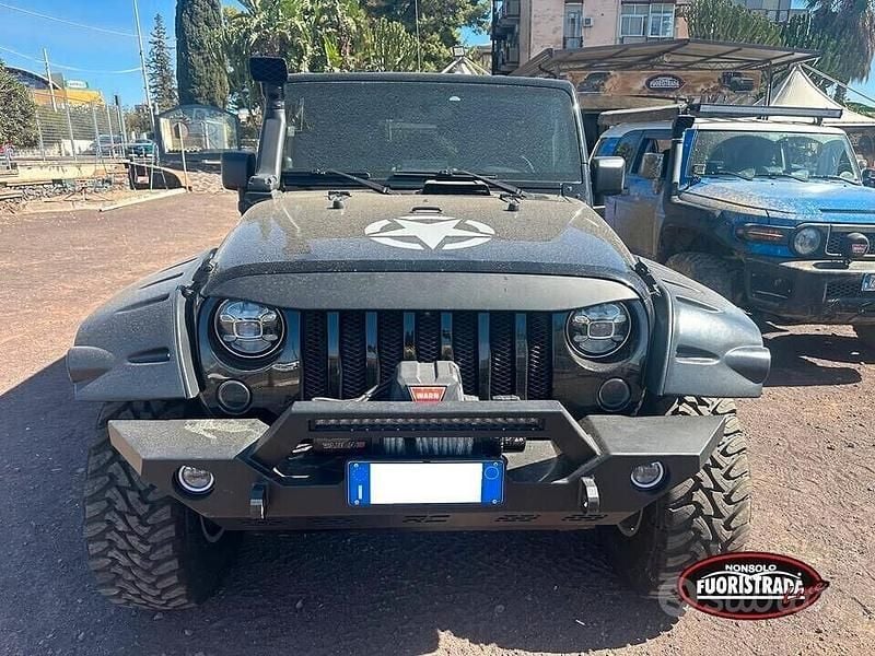 Usata Jeep Wrangler Unlimited Rubicon 177 CV (130 kW) 2008 Nero SUV