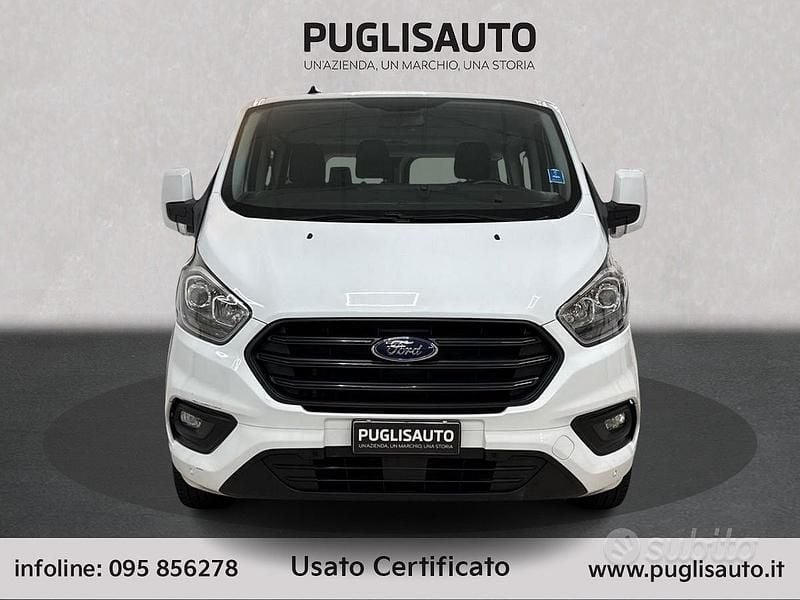 Usata Ford Transit Custom Trend 130 CV (95 kW) 2022 Bianco Station wagon