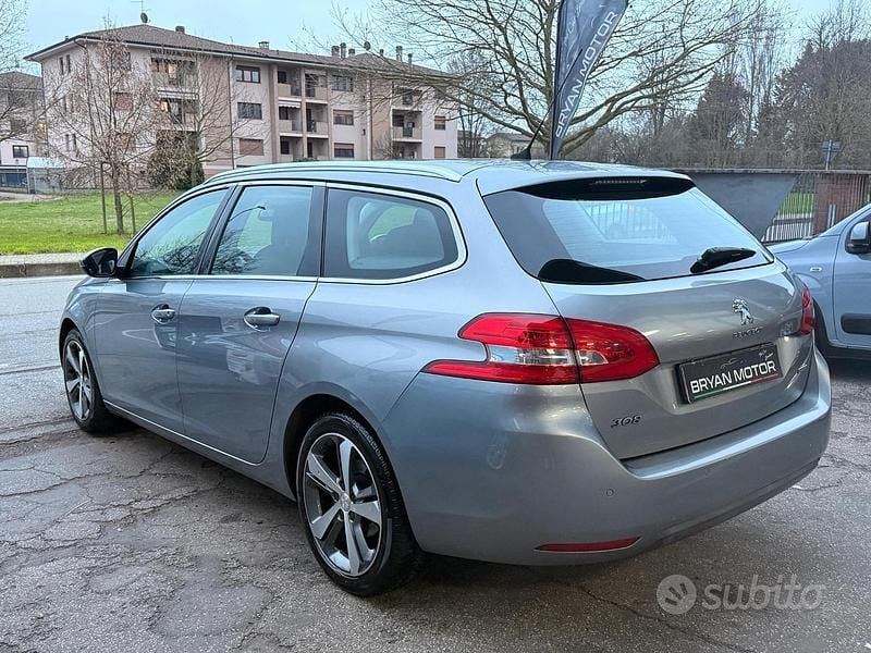 Usata Peugeot 308 Allure 120 CV (88 kW) 2016 Grigio Station wagon